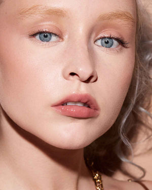 https://allurify.pk/products/fenty-beauty-gloss-bomb-cream-color-drip-lip-cream?variant=50160932815164