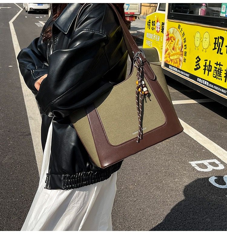 Bellavouge Bag