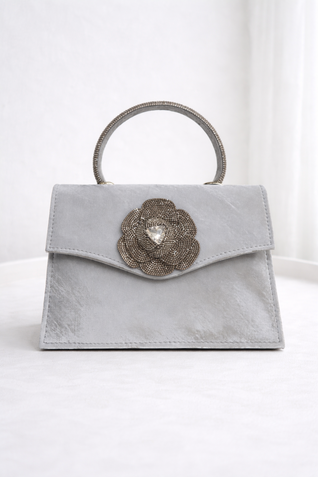Bella Luxe Crossbody