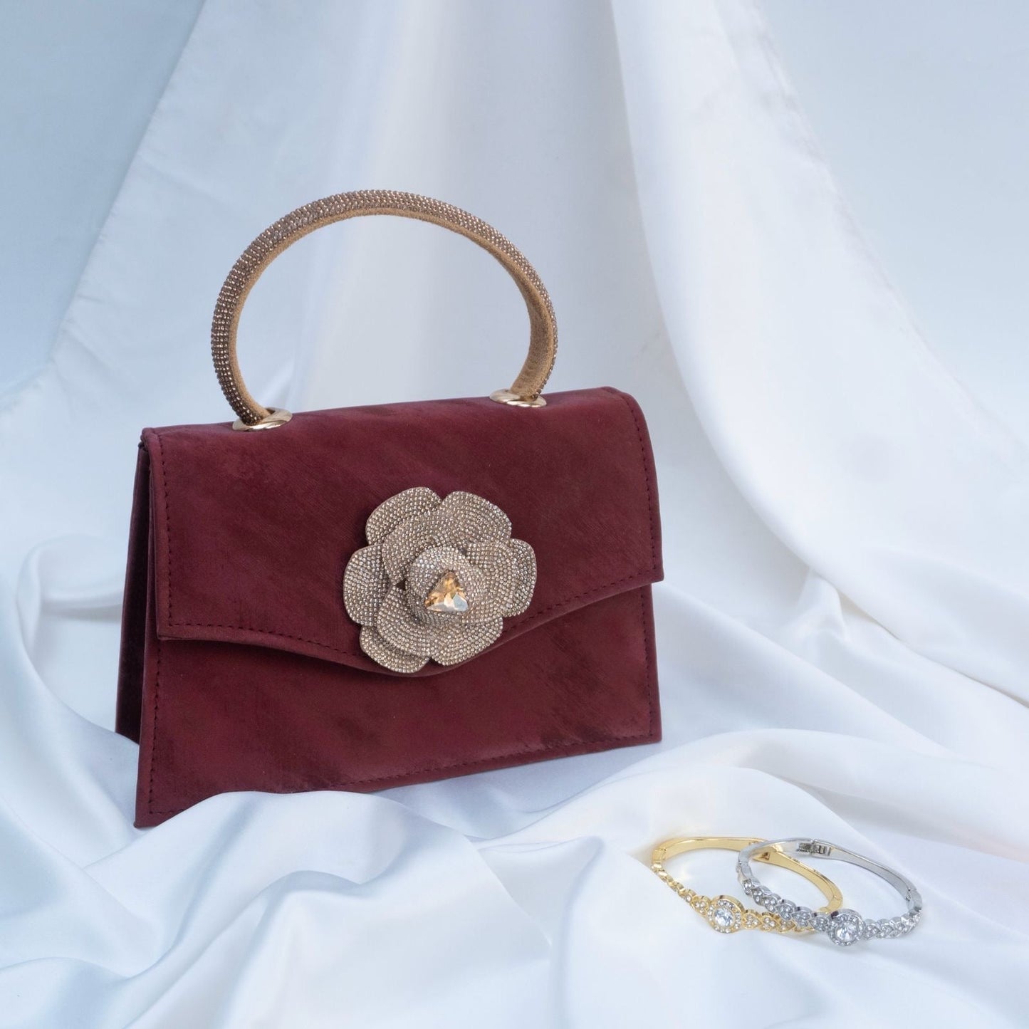 Bella Luxe Crossbody