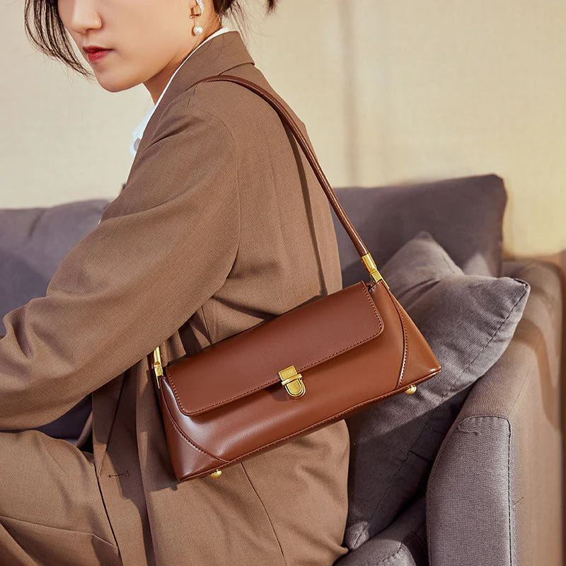 Baggutte Shoulder Bag