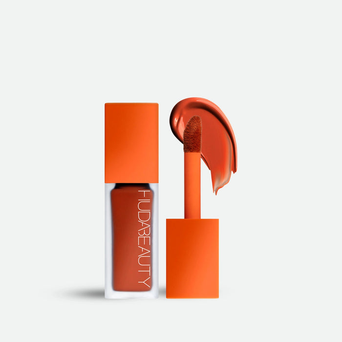 Huda Beauty  FAUXFILTER Under Eye Color Corrector