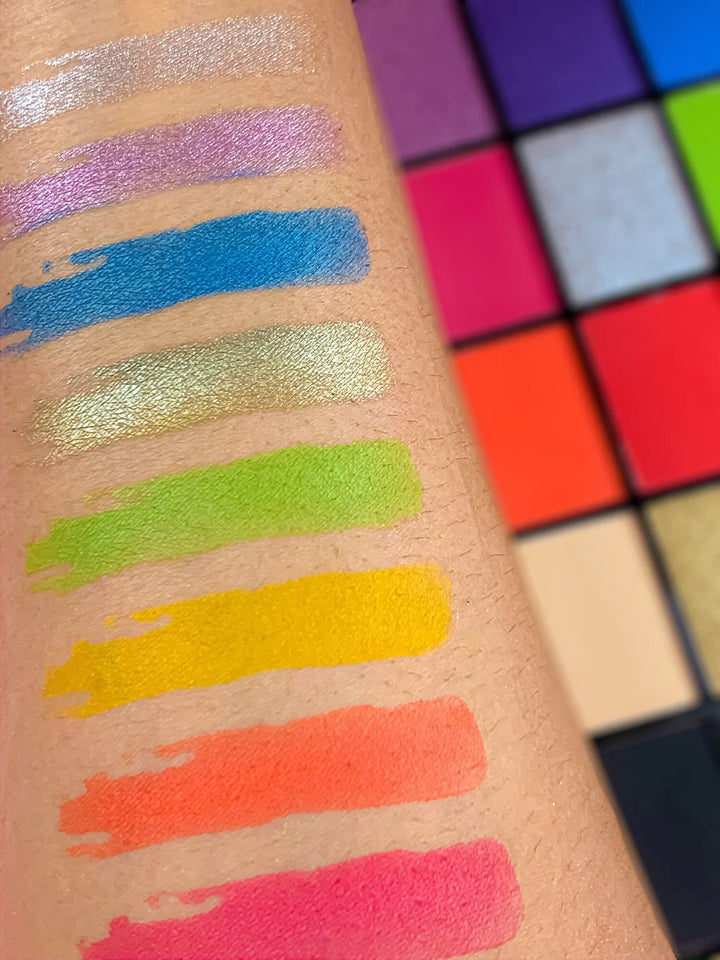 https://allurify.pk/products/makeup-revolution-reloaded-palette-euphoria?utm_source=copyToPasteBoard&utm_medium=product-links&utm_content=web