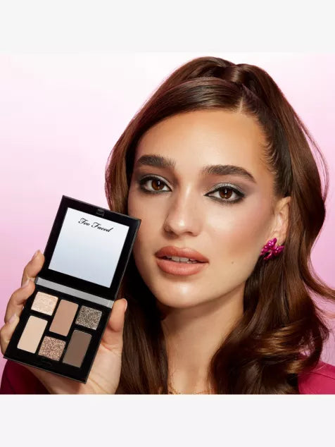 Born This Way Natural Nudes Mini Eye Shadow Palette Too Faced