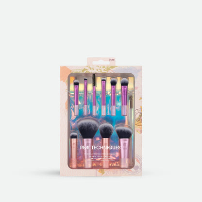https://allurify.pk/products/real-techniques-makeup-brushes-travel-fantasy-mini-set-10-in-1-bag?_pos=1&_psq=Real+Techniques+Makeup+Brushes+Travel+Fantasy+Mini+Set+10+In+1+%2B+Bag&_ss=e&_v=1.0