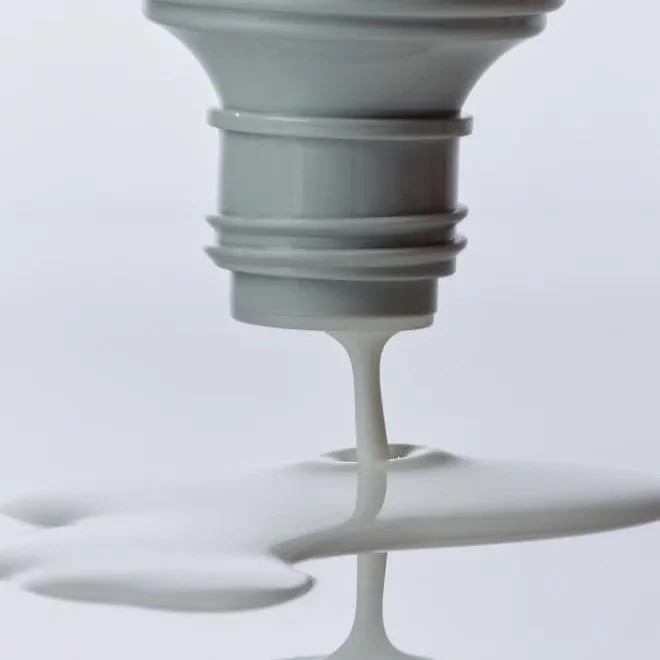 Rhode Glazing Milk Ceramide Facial Essence