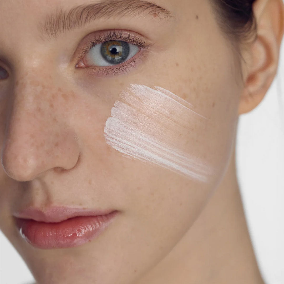 https://allurify.pk/products/some-by-mi-v10-hyal-antioxidant-sunscreen-spf50-pa?_pos=1&_psq=v10+hyal&_ss=e&_v=1.0