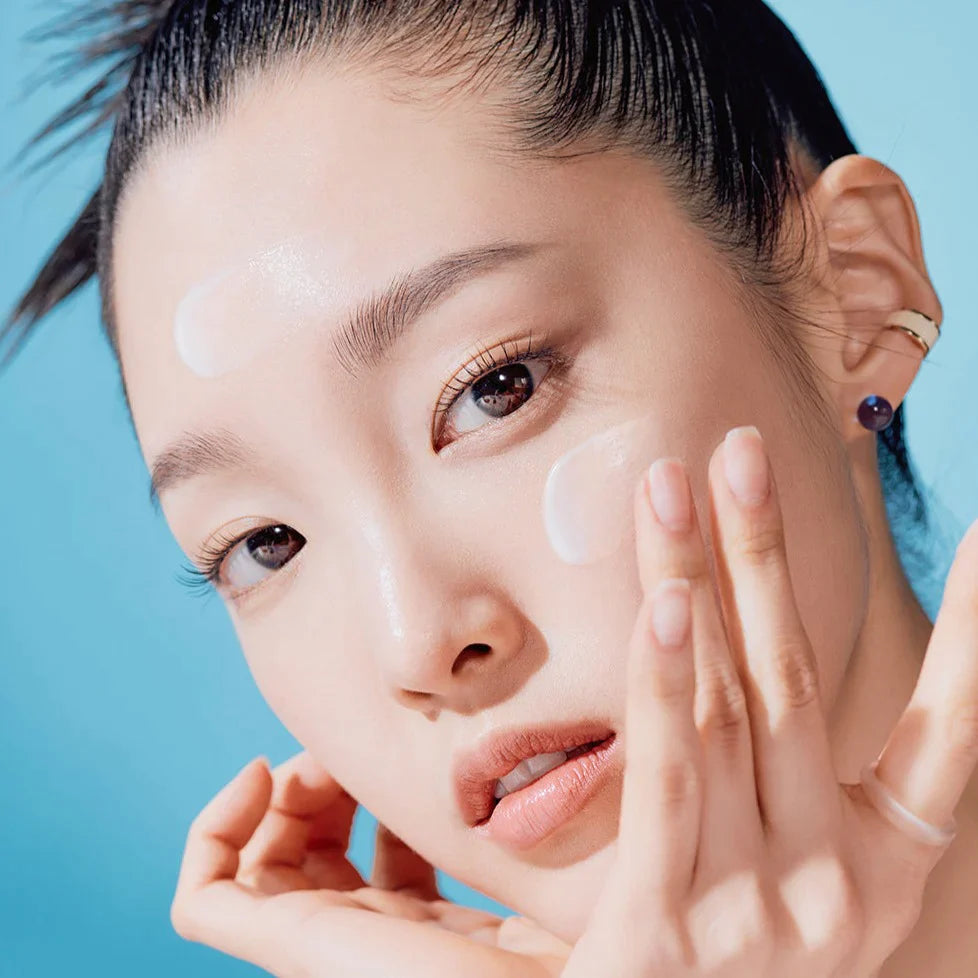 https://allurify.pk/products/tocobo-bio-watery-sun-cream-spf50-pa?variant=48305563861308