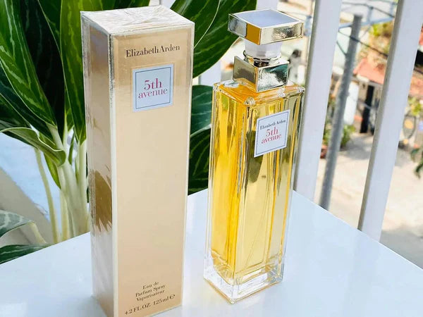 https://allurify.pk/products/elizabeth-arden-5th-avenue-for-women-edp-125ml?utm_source=copyToPasteBoard&utm_medium=product-links&utm_content=web