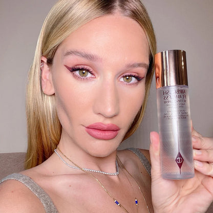 https://allurify.pk/products/charlotte-tilbury-airbrush-flawless-setting-spray?utm_source=copyToPasteBoard&utm_medium=product-links&utm_content=web